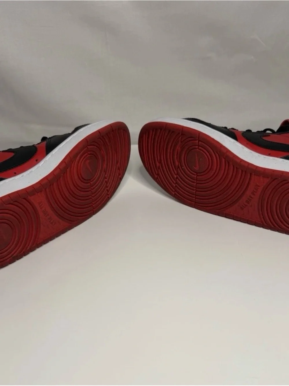 Nike bold red